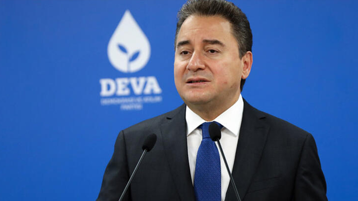 Babacan: Havuzun dibi delik su doldurmaya çalışıyorlar