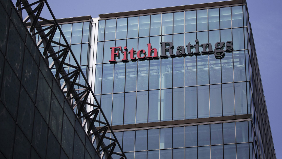Fitch, Türkiye'nin kredi notu görünümünü negatife çevirdi
