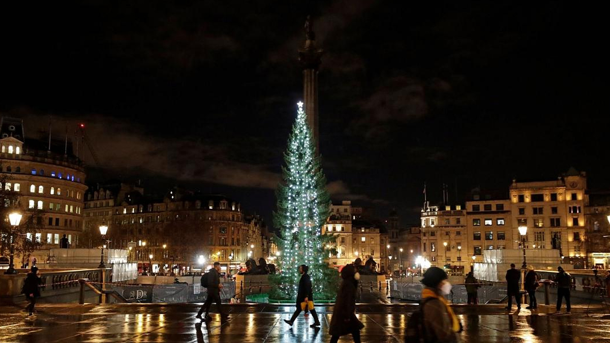 Toplu Noel yemeği kabusu! 120 kişide Omicron çıktı