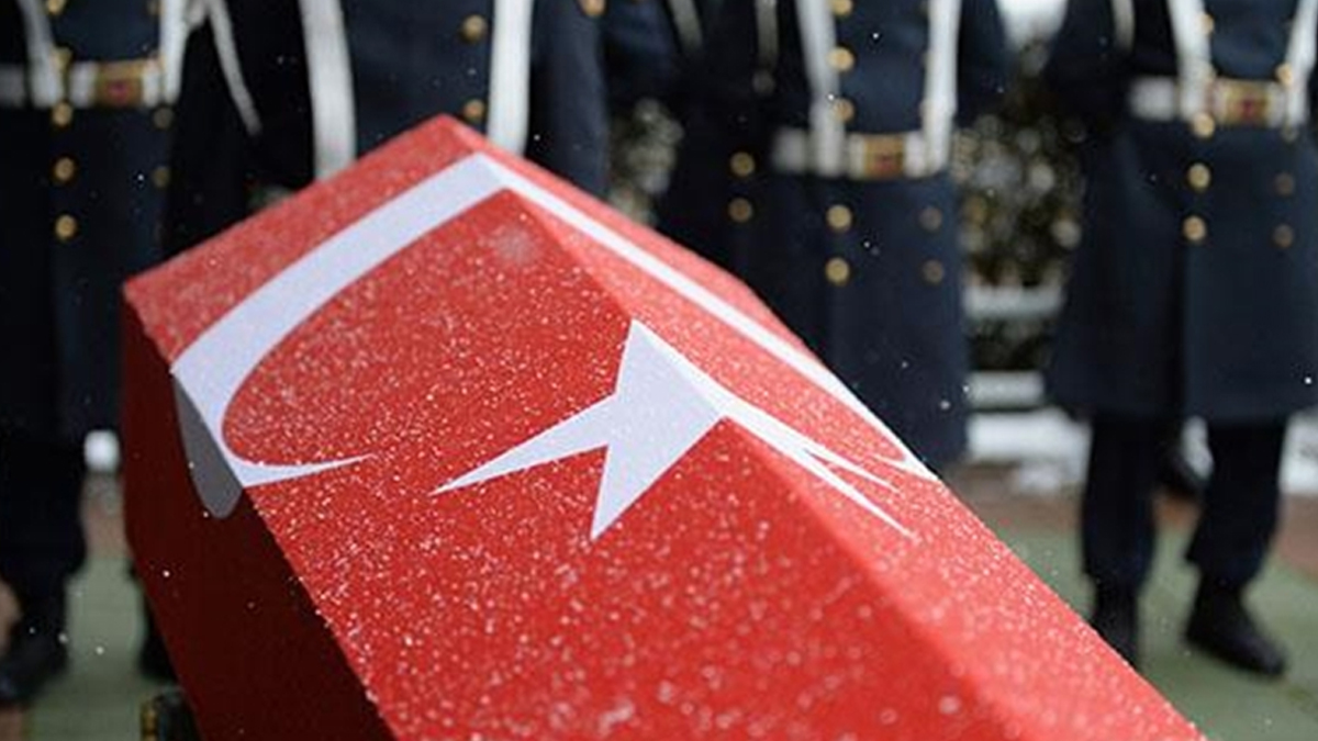 İzmir'de silah kazasında 1 asker şehit oldu