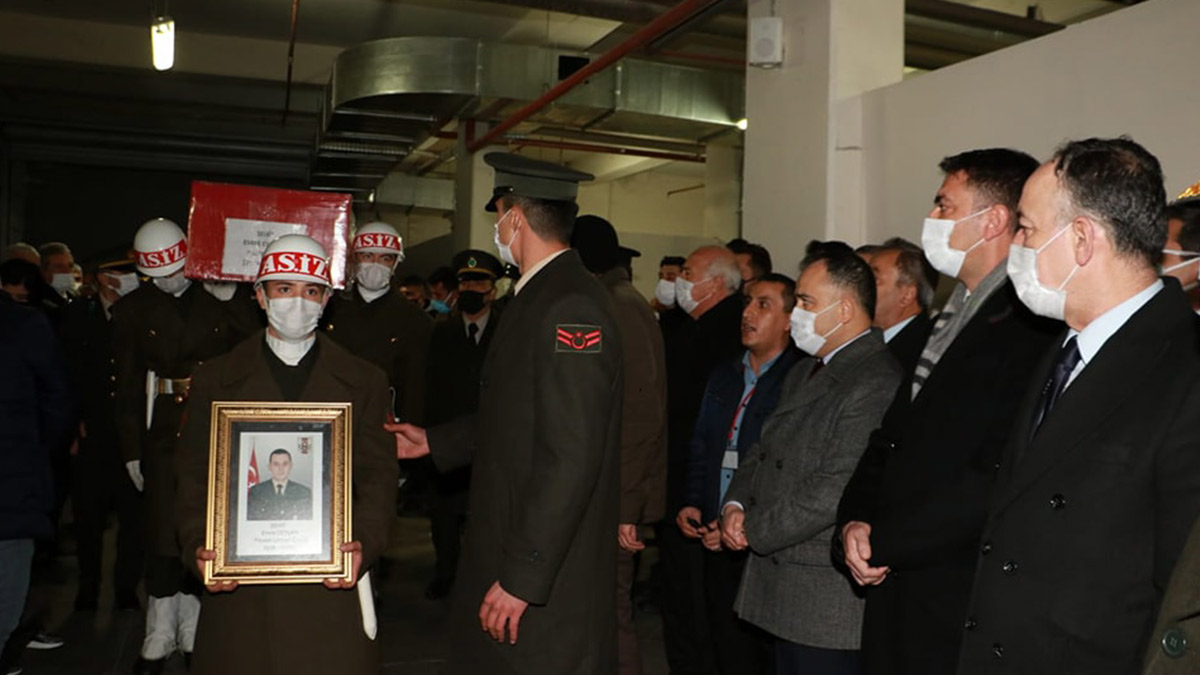 Şehit Piyade Uzman Çavuş Emre Ceylan'ın naaşı Kırıkkale'ye gönderildi