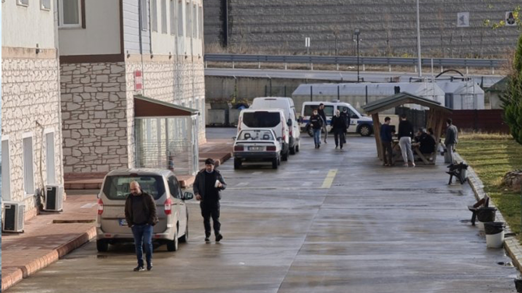 Yine bir kadın cinayeti! Boşandığı eşini öldürdü