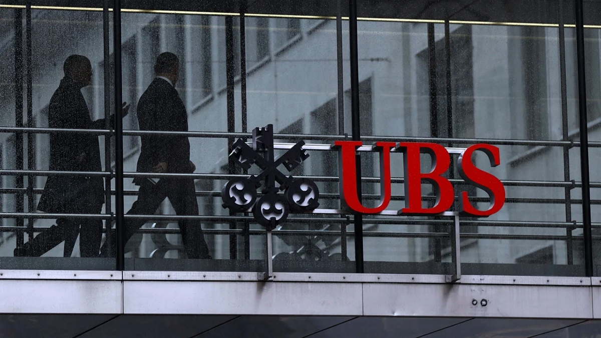 UBS, TL analizini bıraktı: Son raporumuzu dikkate almayın