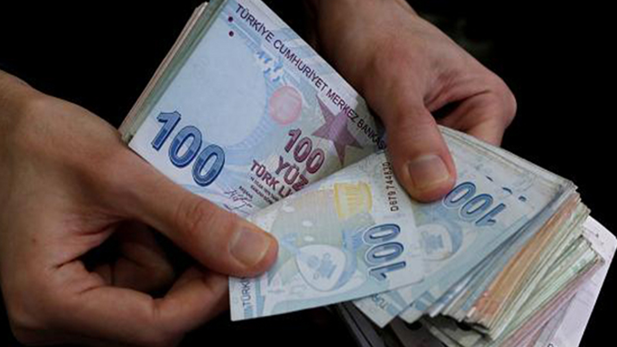 Asgari ücretli ne kadar kredi çekebilir? Halkbank'tan 10.000 TL kolay kredi