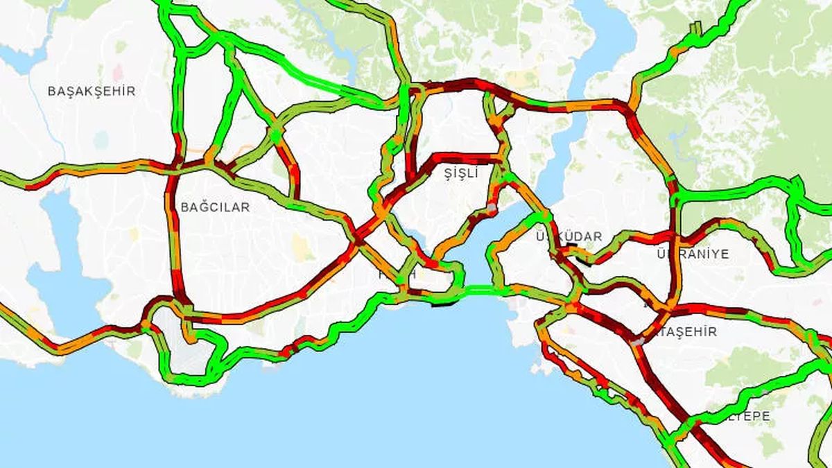 İstanbul'da iş çıkışı trafik yine felç