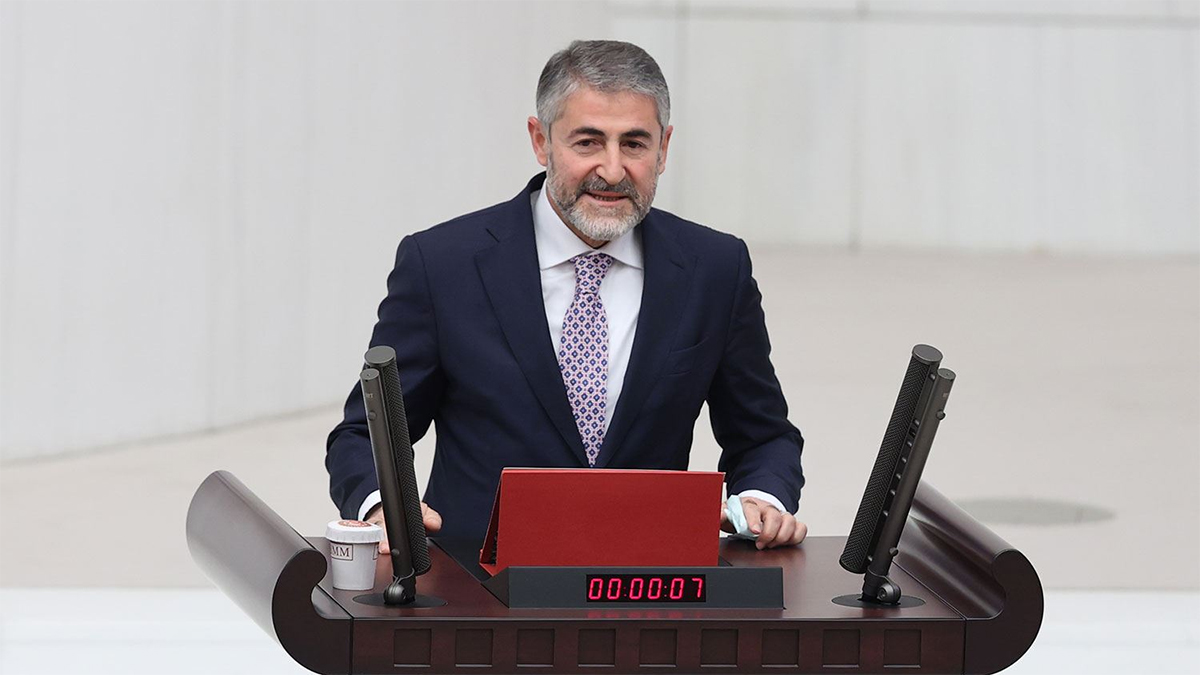 Hazine ve Maliye Bakanı'ndan asgari ücret açıklaması