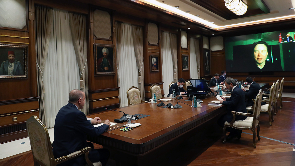 Cumhurbaşkanı Erdoğan, Elon Musk ile görüştü