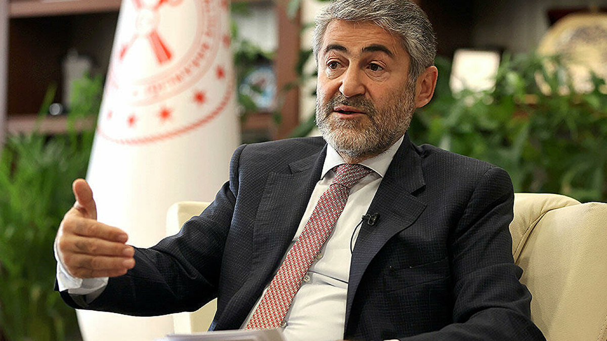 Bakan Nureddin Nebati'den asgari ücret kıyaslaması