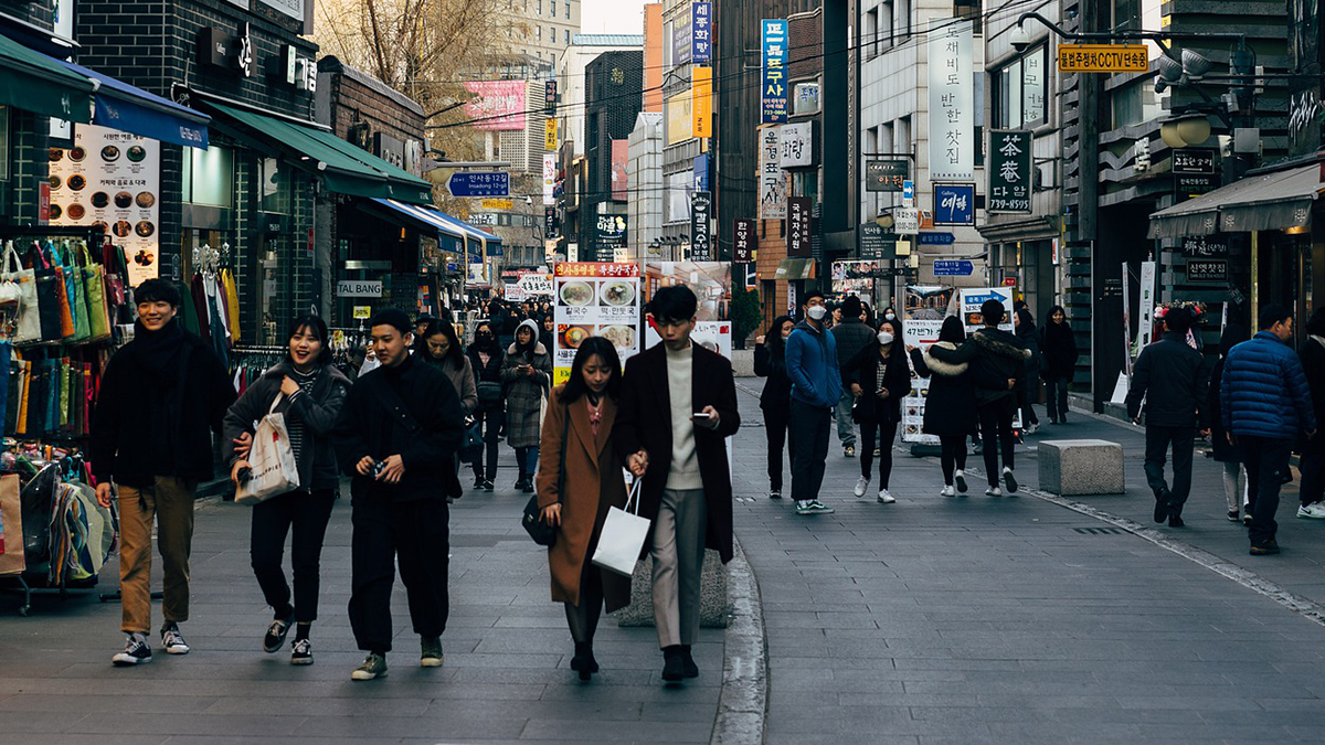 Kuzey Kore'de 11 gün boyunca gülmek ve ağlamak yasak