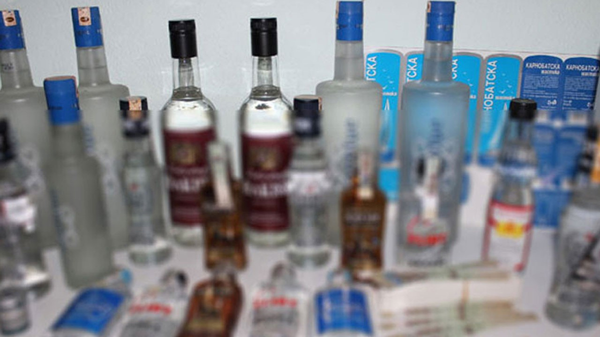 İstanbul Valiliği: Sahte içkiden 22 kişi hayatını kaybetti