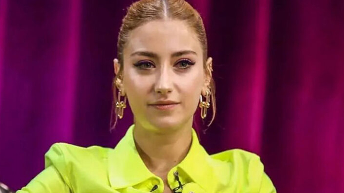 Hazal Kaya'dan 'tarihi geçmiş aşı' paylaşımı