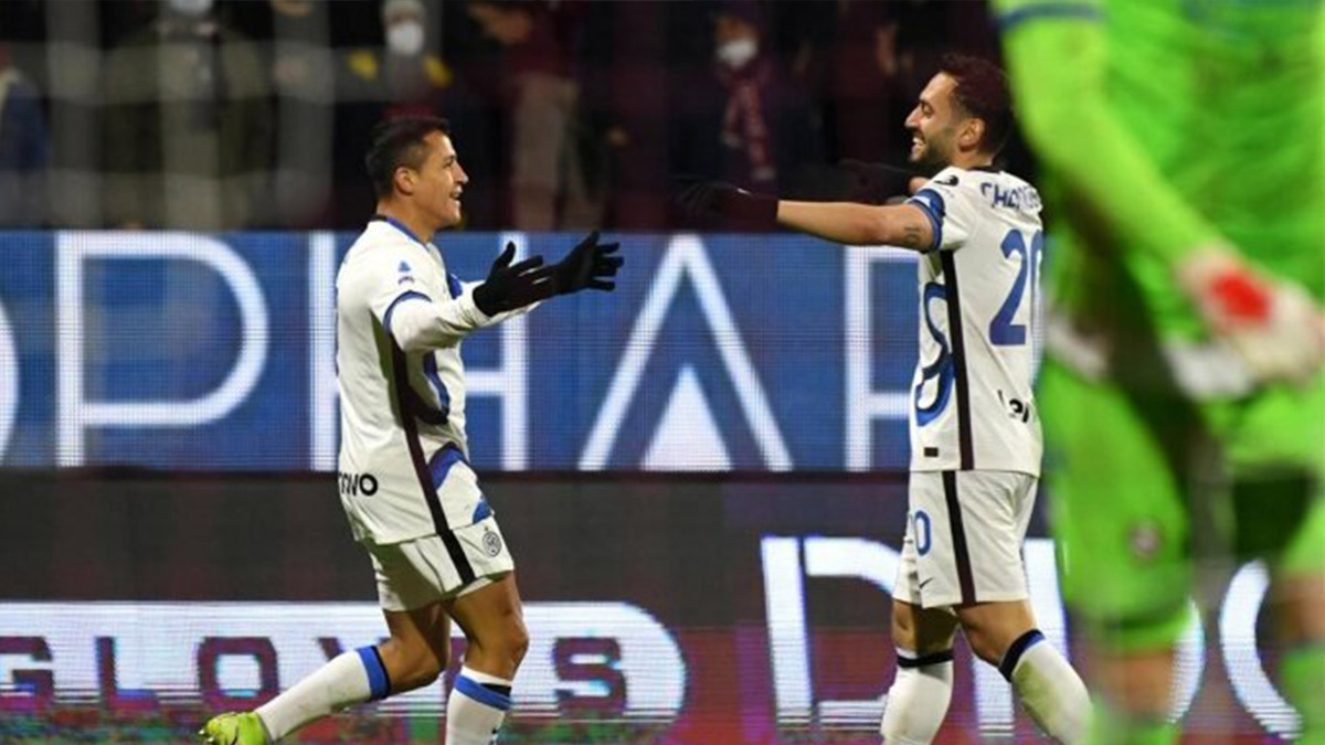 Inter farklı kazandı, zirveyi bırakmadı