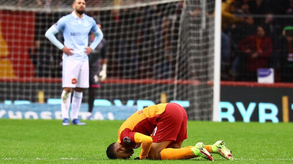 Galatasaray ligde 6 maçtır kazanamıyor