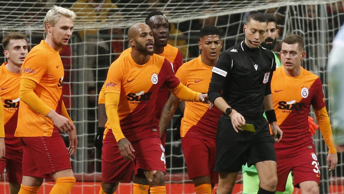 Zorbay Küçük Kerem Aktürkoğlu'na 'yalancı' dedi