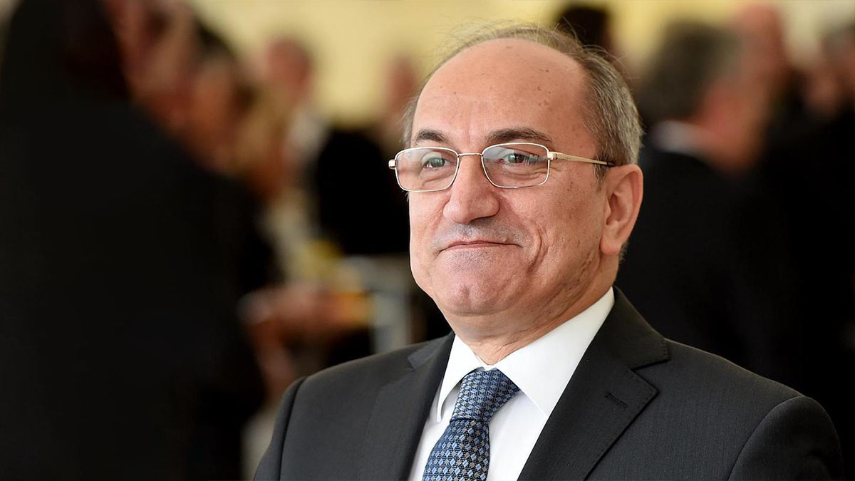 İslam dünyasında yalnızlaşıyoruz çünkü batıdan uzaklaşıyoruz