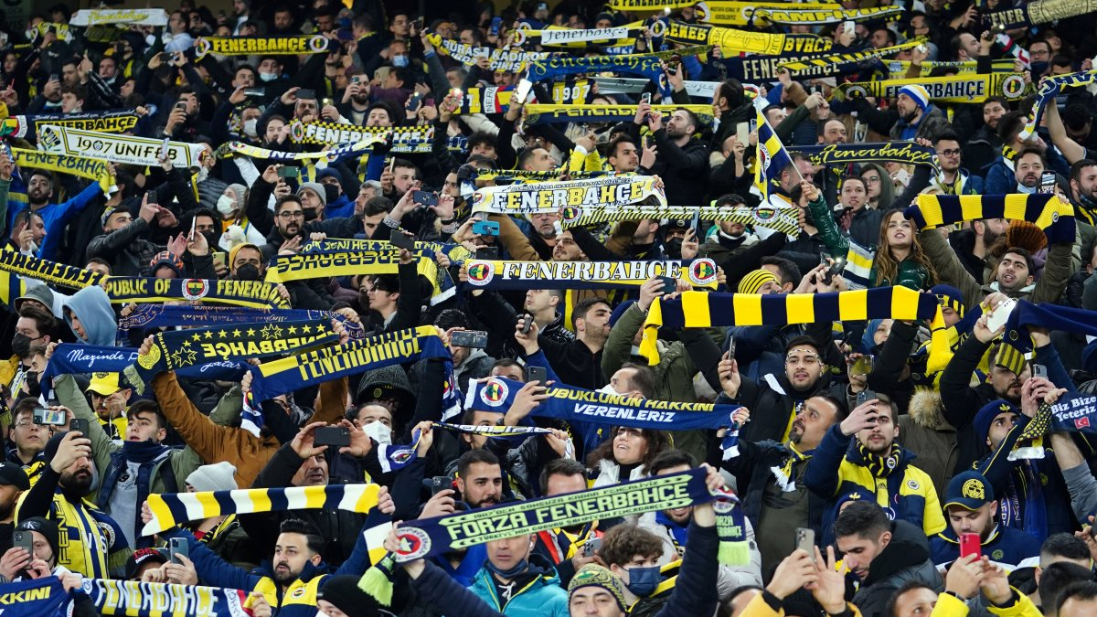 Erman Toroğlu, Fenerbahçe'nin yeni hocasını açıkladı