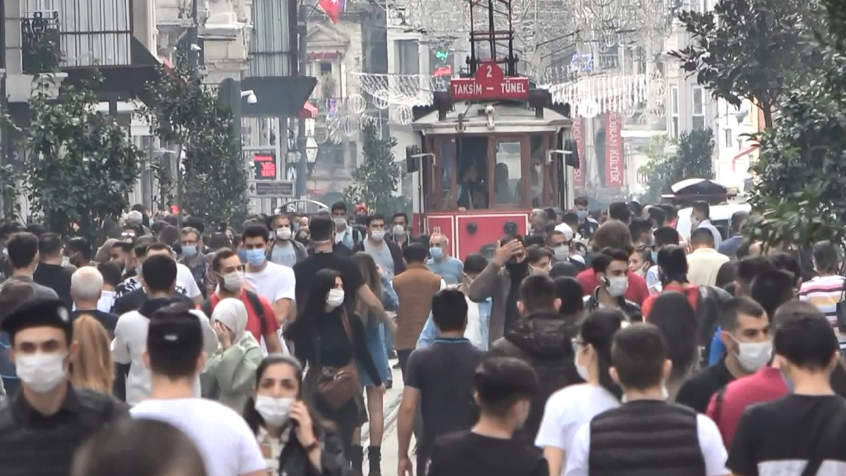 Kovid kilidi bir ay  sonra kapıda