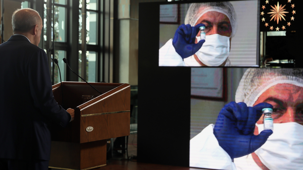 Yerli aşı TURKOVAC'a acil kullanım izni çıktı