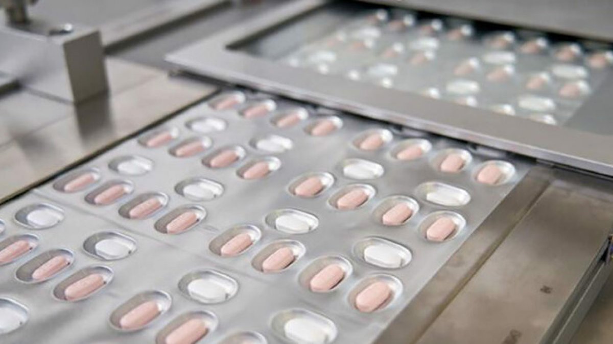 FDA Merck'in koronavirüs ilacına acil kullanım onayı verdi