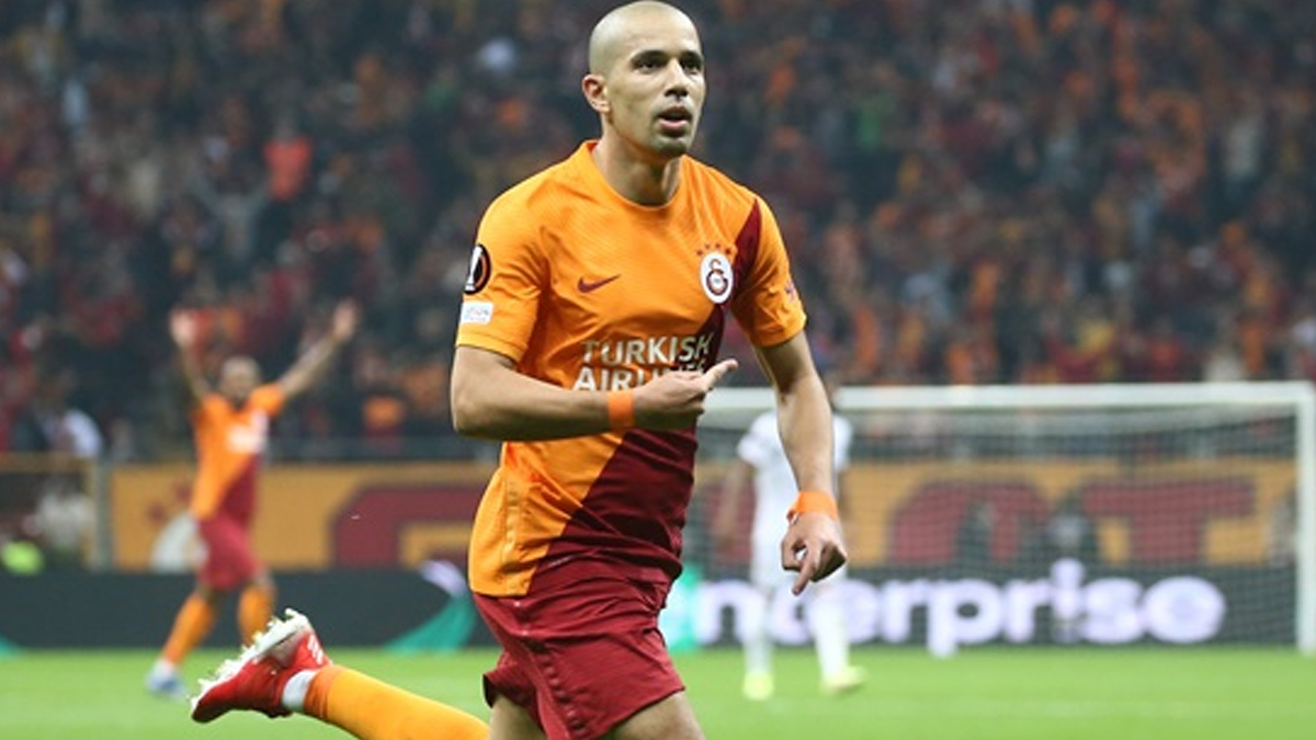 Galatasaray'a Feghouli'den kötü haber