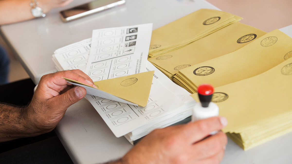 Reuters'tan dikkat çeken 'dövize endeksli mevduat' analizi