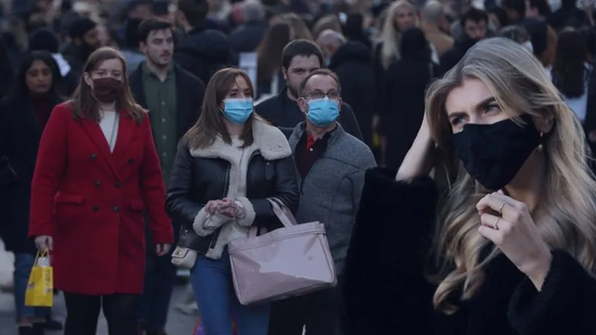 Prof. Dr. Serhan Sakarya: Omicron'da 18 yaş altı süper bulaştırıcı grupta