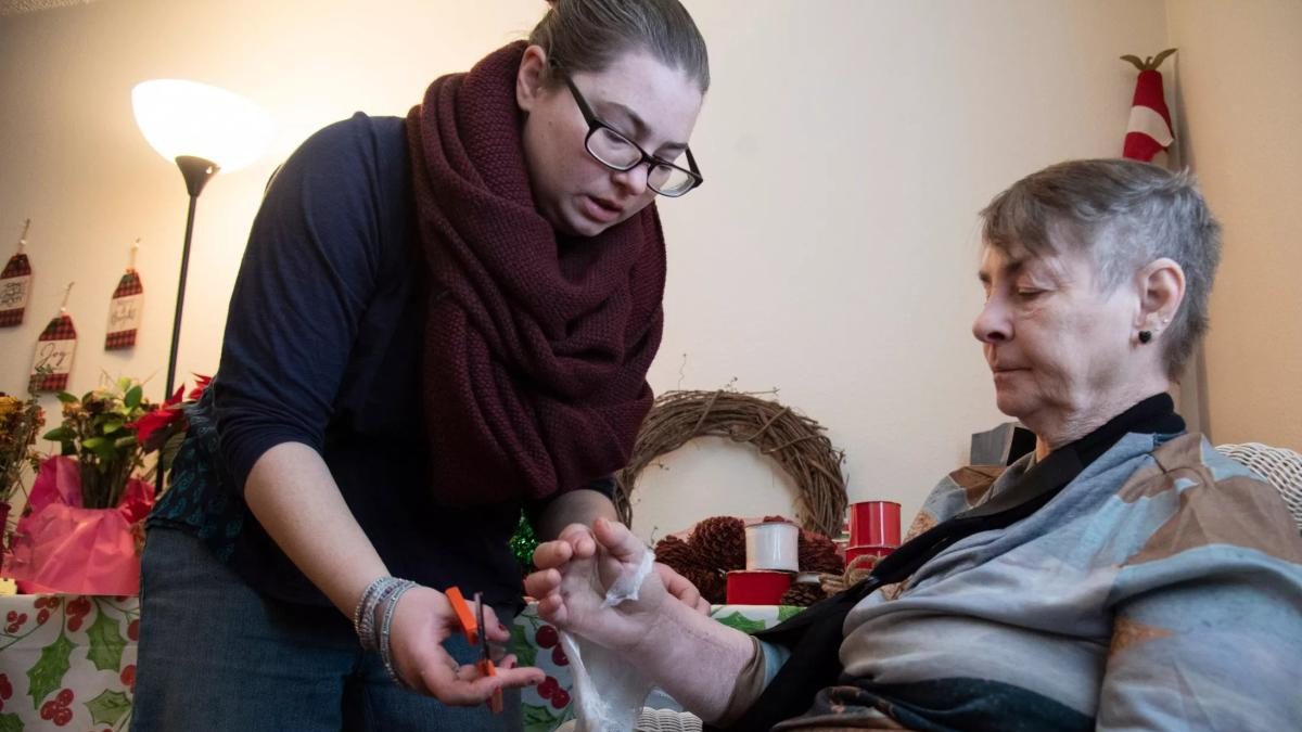 Aracıyla takla atıp mahsur kaldı, 5 günün sonunda kurtuldu