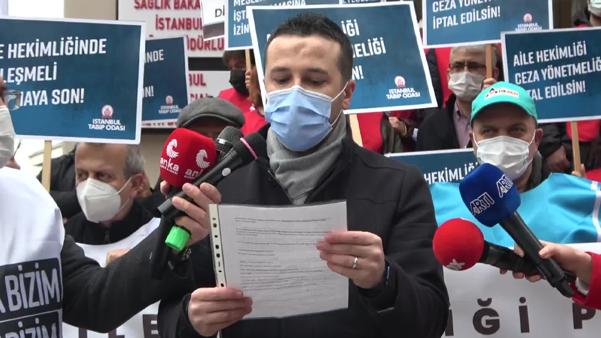 Hekimler eylemde: Bu mobbing mahkemesi bir daha kurulmamalı