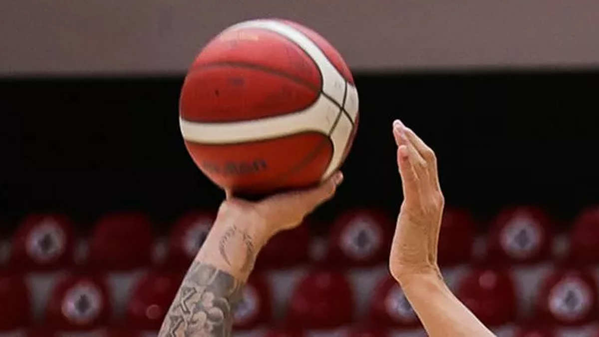 Beşiktaş Icrypex-Petkimspor maçına koronavirüs ertelemesi