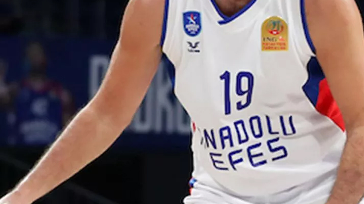 Anadolu Efes'te 8 koronavirüs vakası