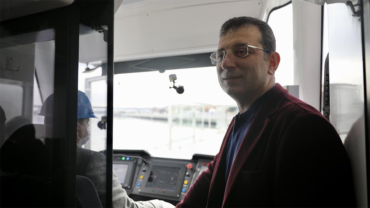 İmamoğlu’ndan Eminönü’ne ‘tramvay ve meydan’ müjdesi