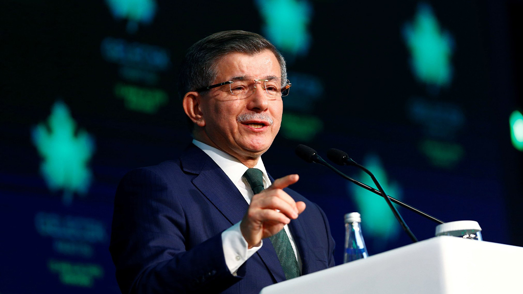 Davutoğlu'ndan 'faiz-nas' çıkarımı: Cumhurbaşkanı sokağa çıkılsın istiyor