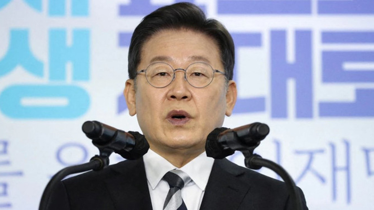 Güney Kore'de ilginç seçim vaadi: Bedava saç ekimi