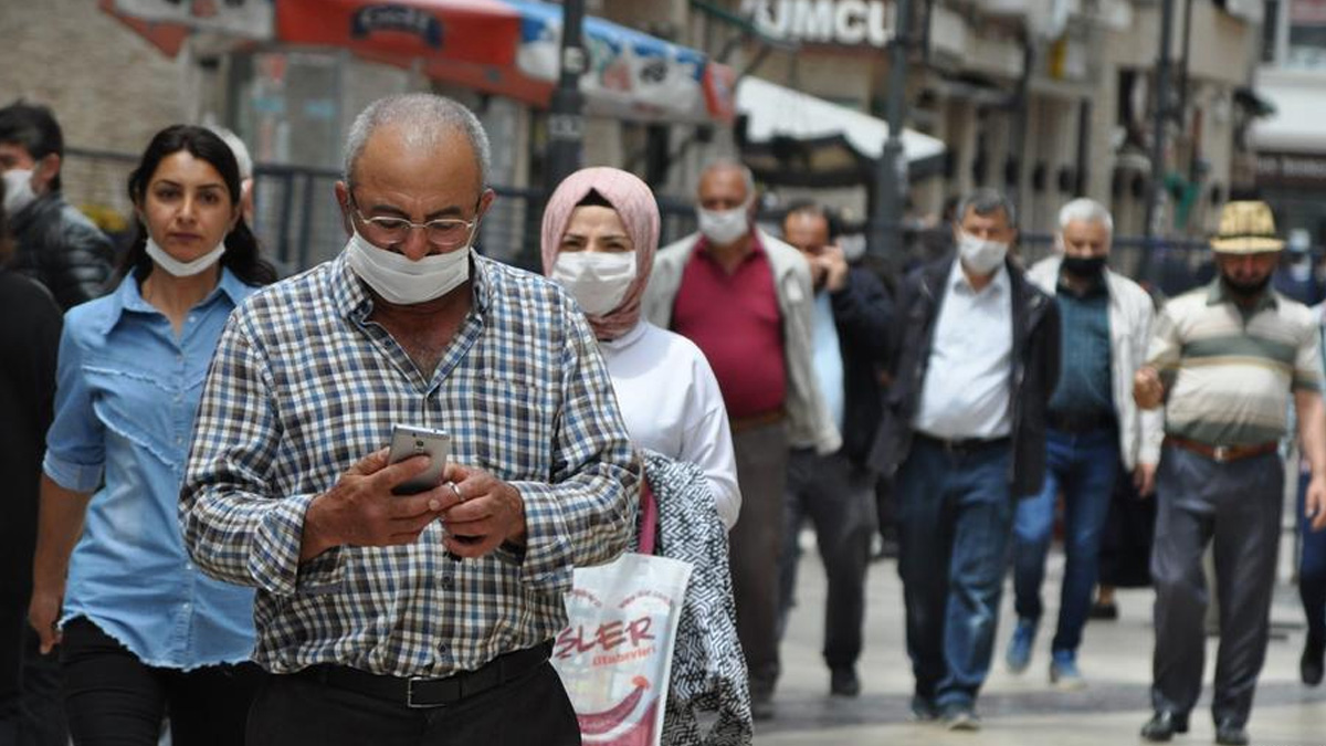 100 bin vaka bekleniyor! Salgında yeni tedbirler masada