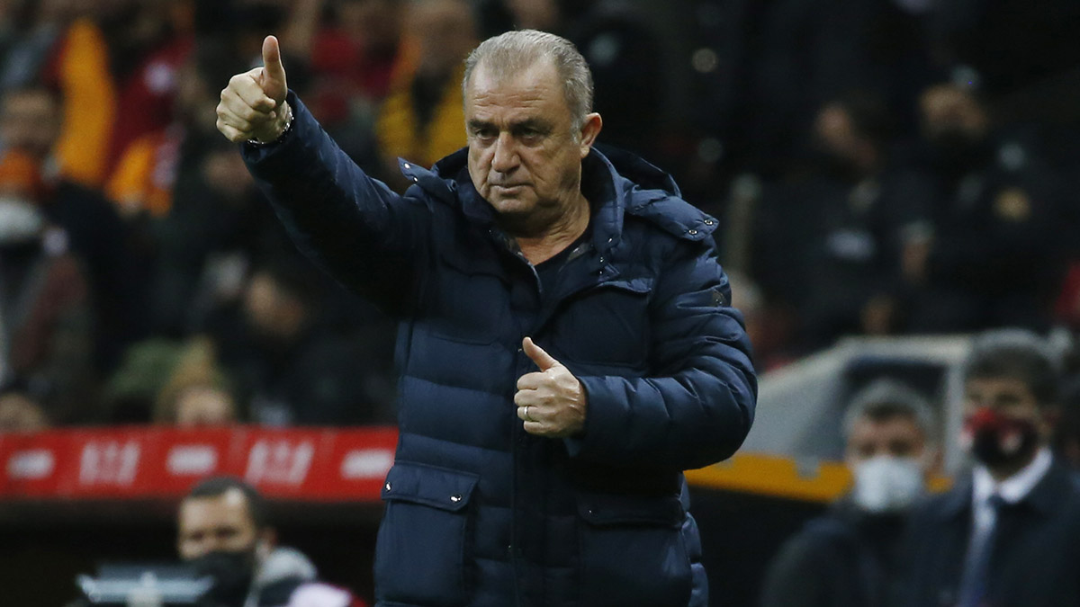 Galatasaray'da Fatih Terim istifa sesleri