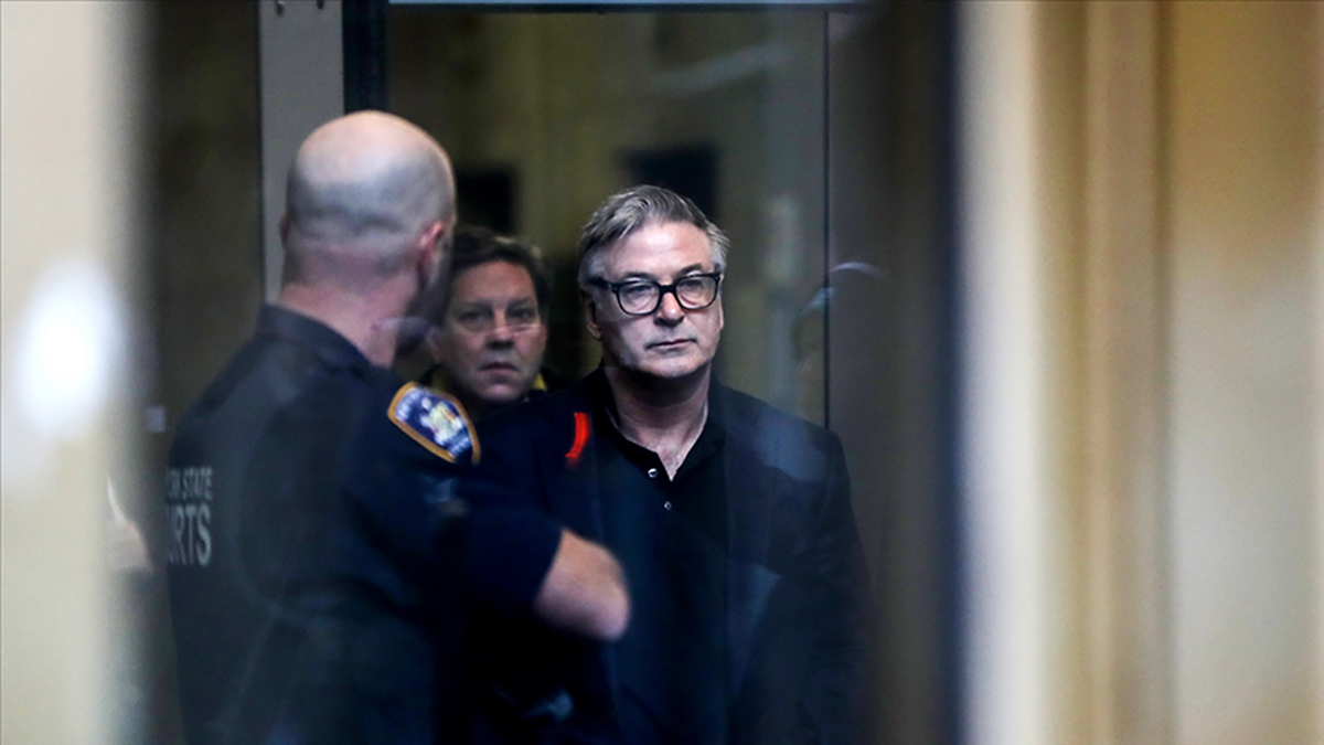 Alec Baldwin, soruşturmaya katkı sağlamadığı iddialarını reddetti