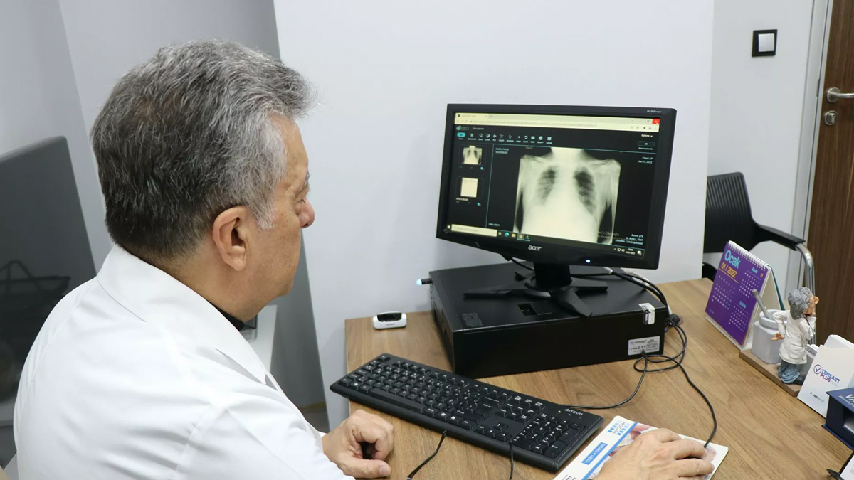 Uzmanından pandemi açıklaması! Omicron bir müjde mi?