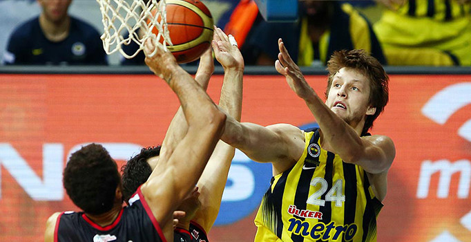 Fenerbahçe'den ayrılan Jan Vesely'e Daçka'dan büyük teklif var