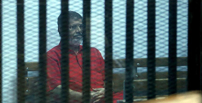 Mursi'nin Mısır'da 'teröristler listesi'ne alınma kararı yayımlandı