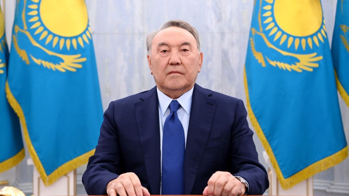Nazarbayev'in Güvenlik Konseyi'ndeki ömür boyu başkanlığını fesheden tasarı onaylandı