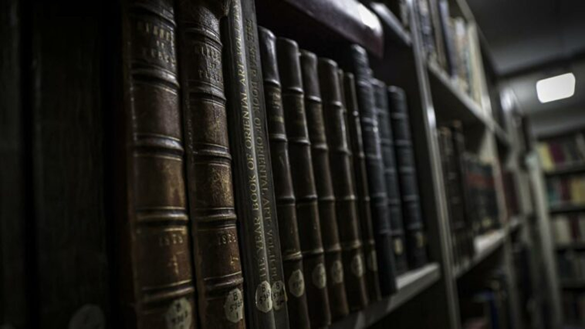 Redhouse'un 10 ciltlik kayıp Türkçe sözlüğü bulundu