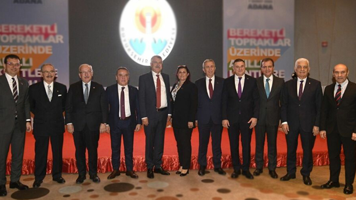 CHP'li 11 büyükşehir belediye başkanından ortak açıklama