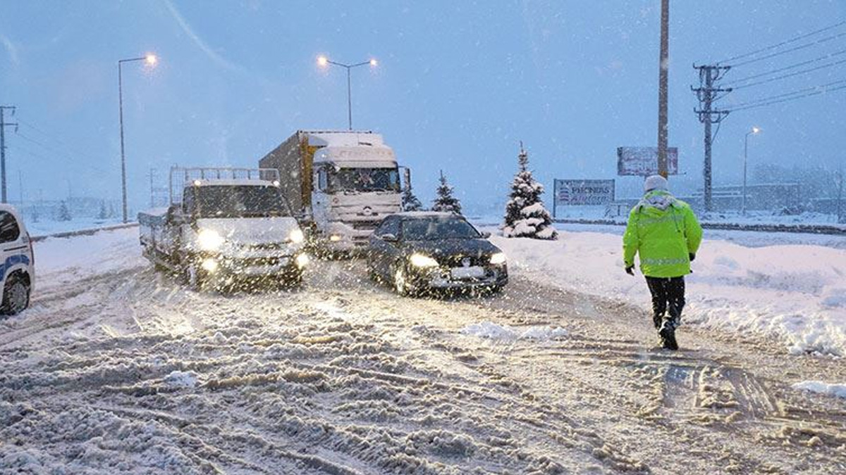 TEM Otoyolu bu gece kapatılacak