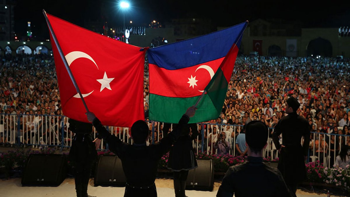 Türkiye ile Azerbaycan'ın müttefiklik anlaşması TBMM'de