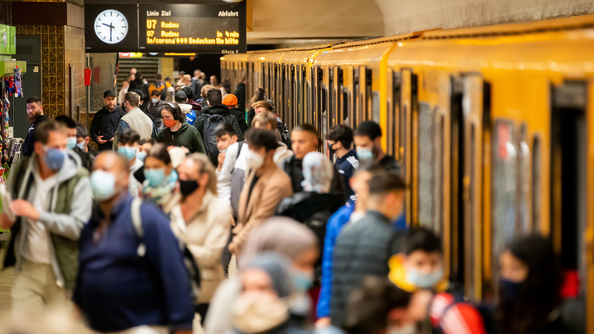 Almanya'dan günlük vaka sayısında rekor