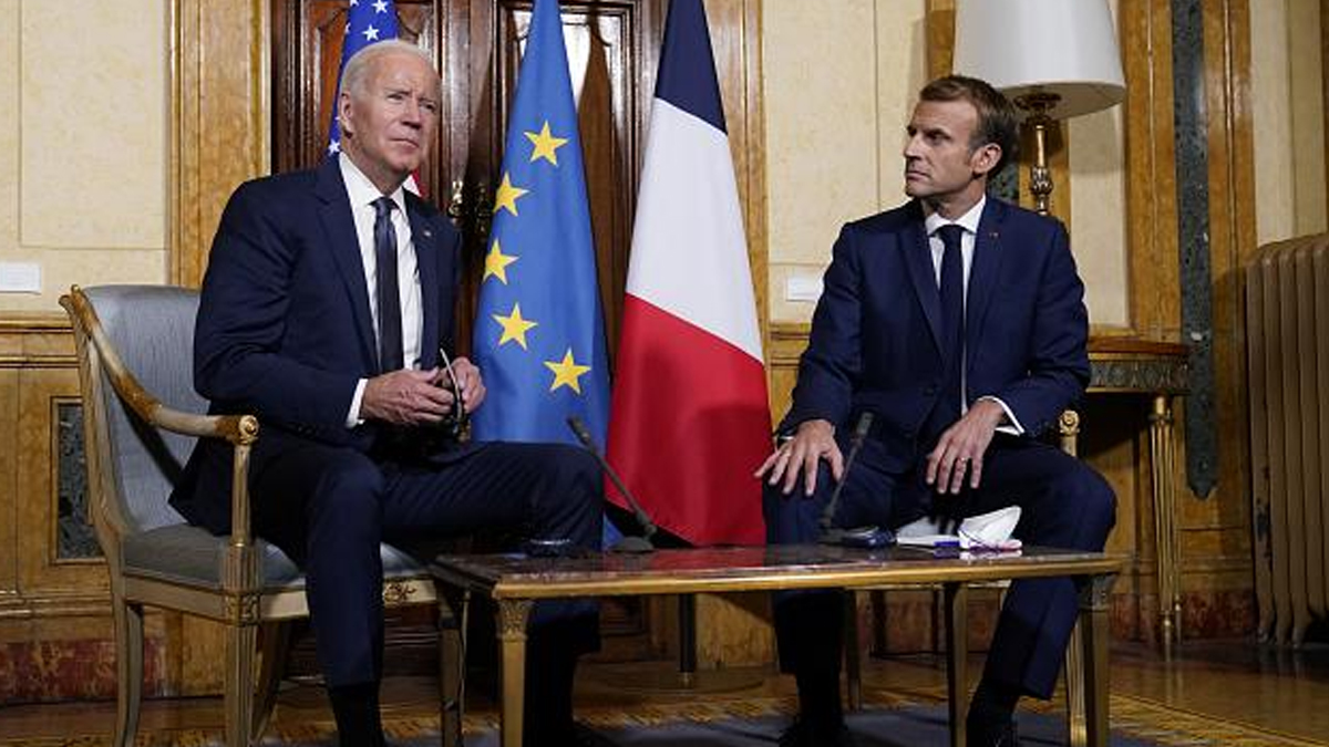 Biden ve Macron Rusya-Ukrayna krizini görüştü