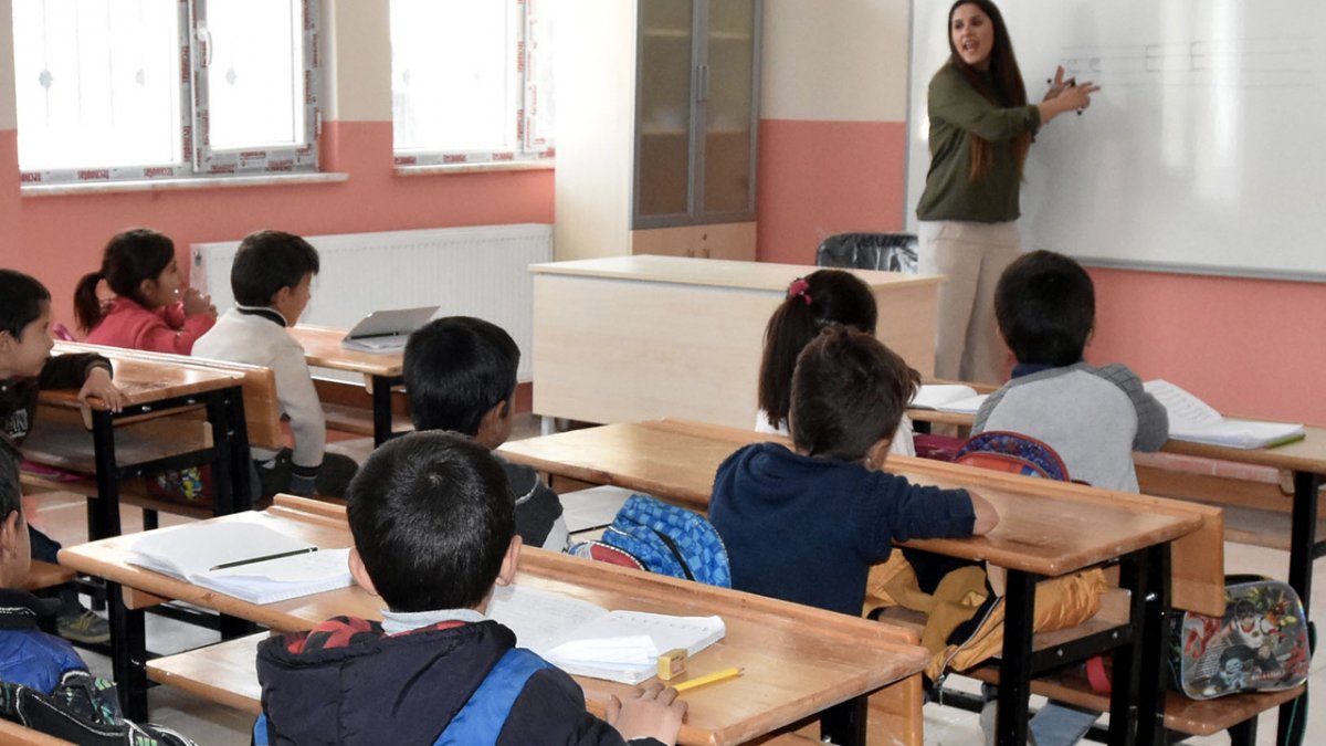 “Öğretmenlik Meslek Kanunu” Meclis'te kabul edildi