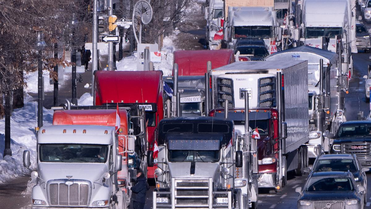 Kanada'da aşı karşıtı kamyoncuların gösterileri yayılıyor