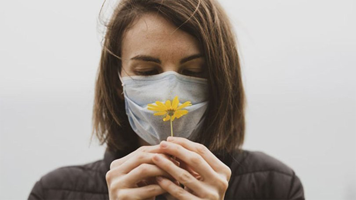 Kovid-19 geçirenler koku alma duyularını tamamen kaybedebilir