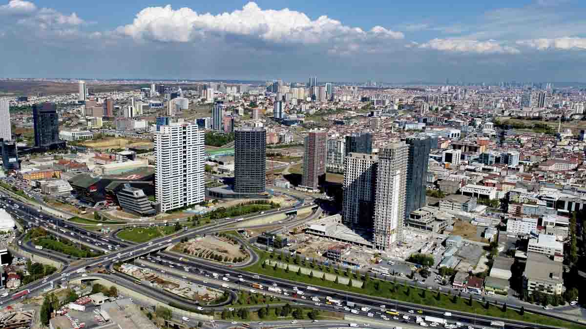 Nüfusu 800 bine dayandı! Bağcılar 51 ile kafa tutuyor